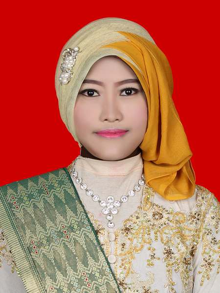 AYU PUJIASTUTI